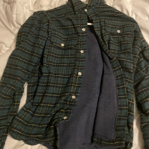 Super cute lined flannel - Picture 1 of 1